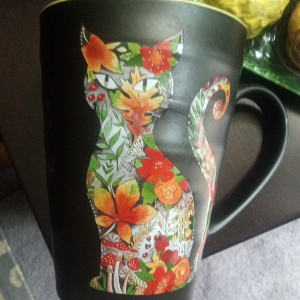 Floral Cat Design Black Mug Two Sided by Prima Design #1